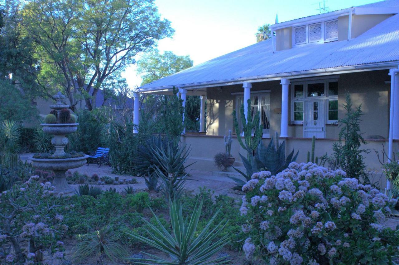 Bisibee Guest House Oudtshoorn Eksteriør bilde